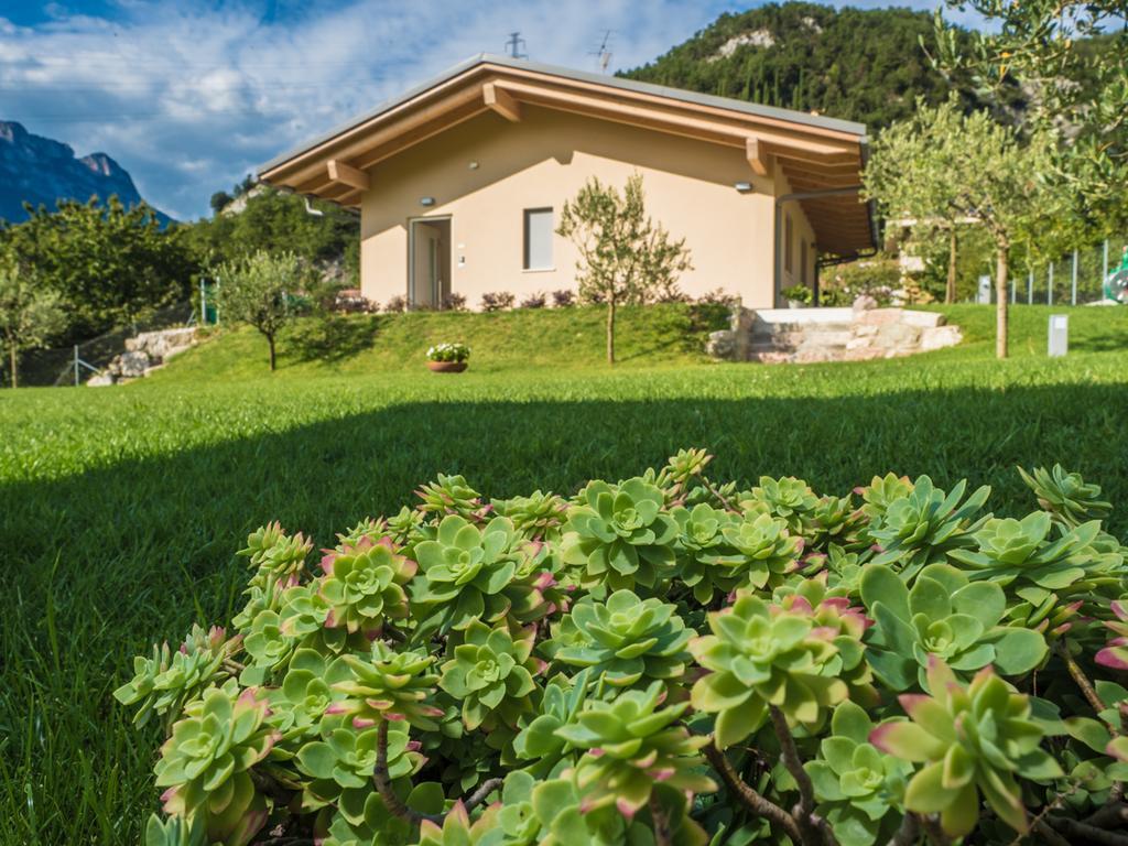 La Gazza Ladra Apartments - Garda Chill Out Drena Exterior photo